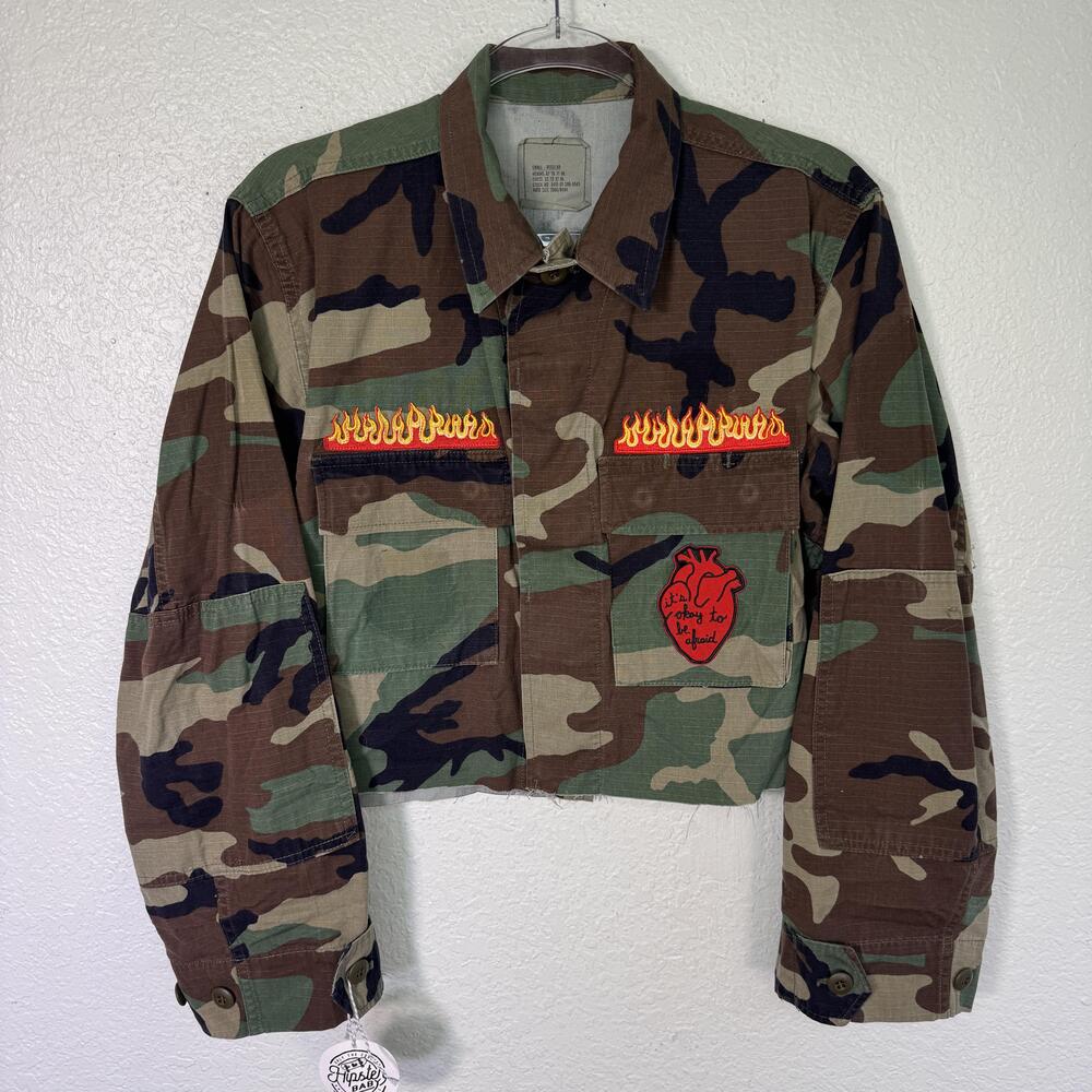 Vintage Camo Jacket Womens Small Upcycled Tiger Flames Heart Military Custom - Picture 2 of 12